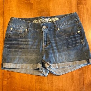 Women’s Express Jean Shorts